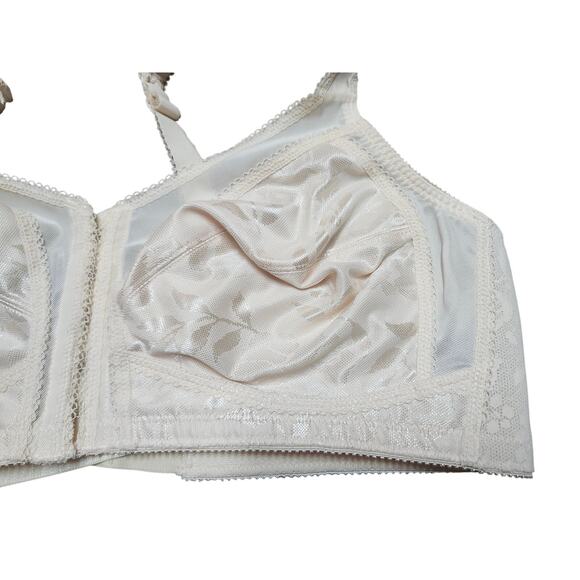 Playtex 4695 44B Beige Front Closure Wireless Soft Cup Bra Wide Strap Support - Picture 7 of 8